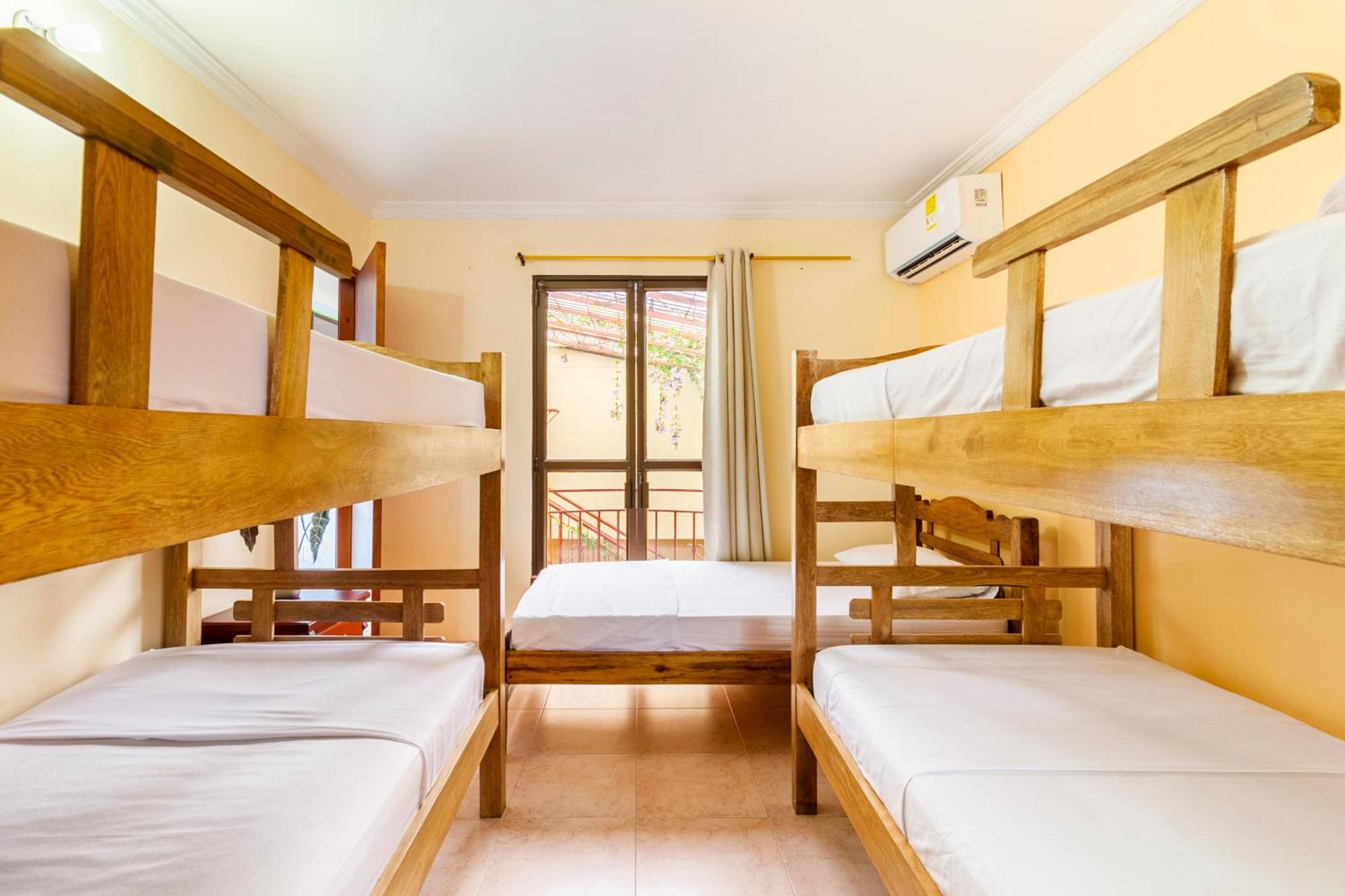 Hostal Cartagonova - Habitaciones Privadas Y Amplias Cerca A Zonas Turisticas Cartagena المظهر الخارجي الصورة