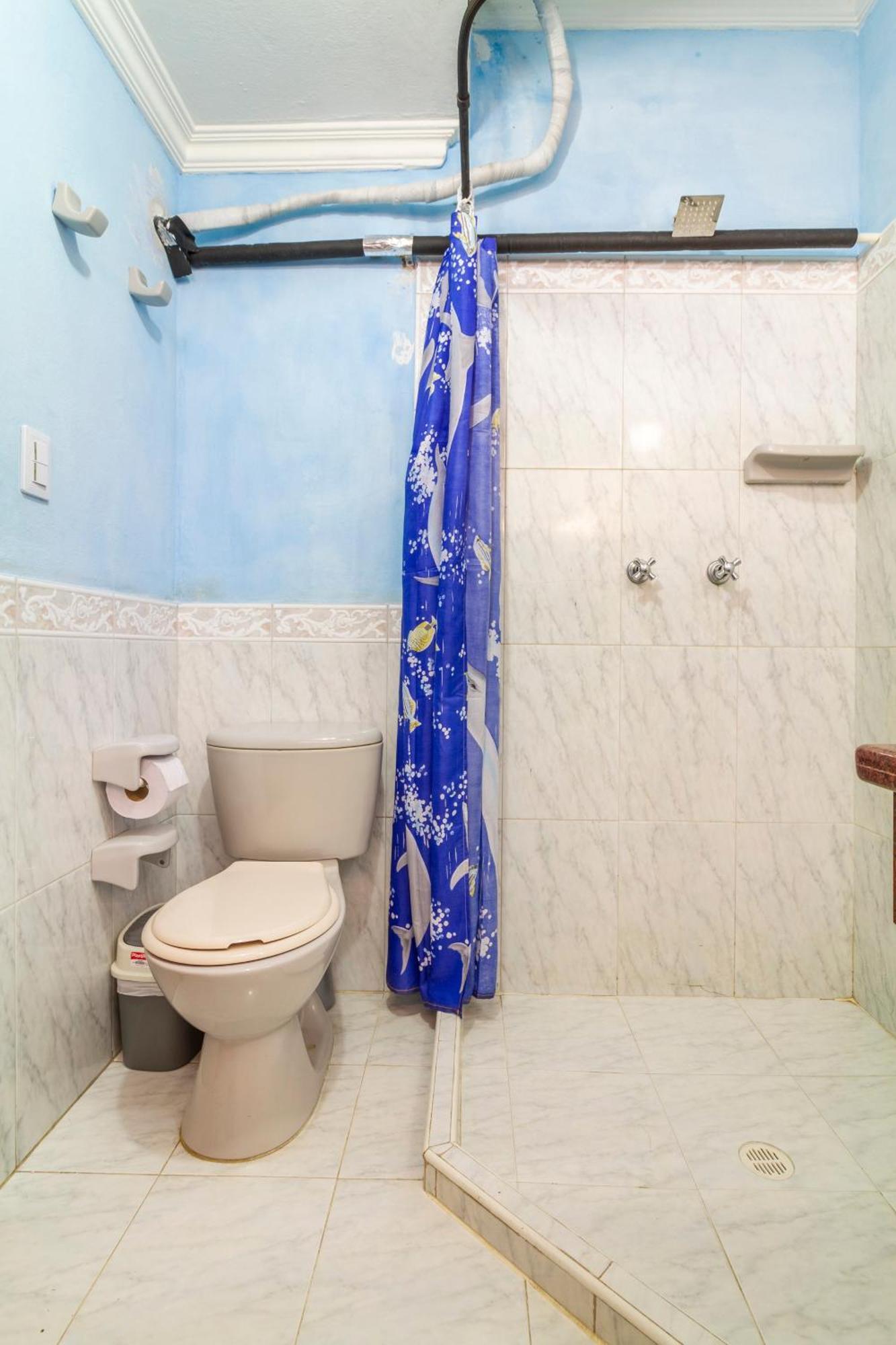 Hostal Cartagonova - Habitaciones Privadas Y Amplias Cerca A Zonas Turisticas Cartagena المظهر الخارجي الصورة