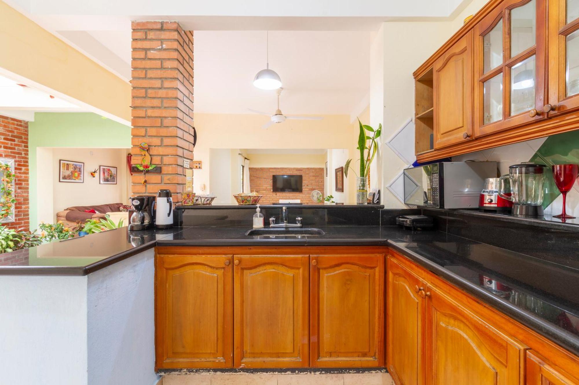 Hostal Cartagonova - Habitaciones Privadas Y Amplias Cerca A Zonas Turisticas Cartagena المظهر الخارجي الصورة