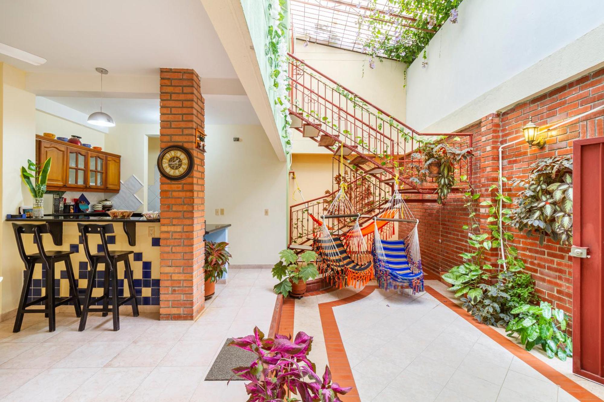 Hostal Cartagonova - Habitaciones Privadas Y Amplias Cerca A Zonas Turisticas Cartagena المظهر الخارجي الصورة